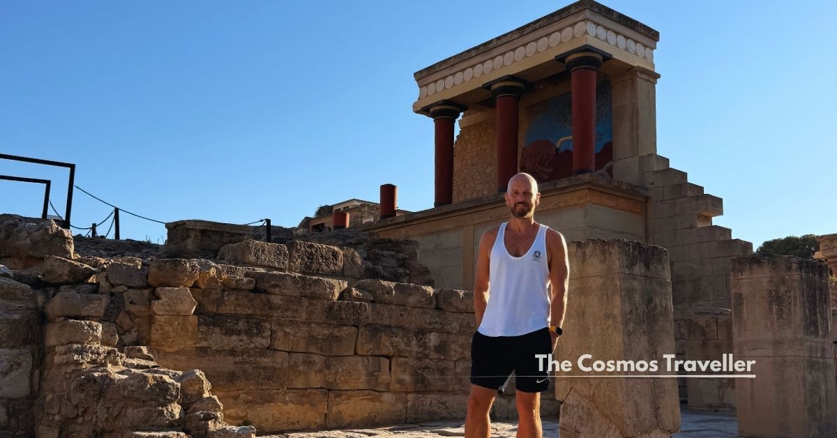 Empty grounds at Knossos Palace's north entrance at 6pm, no crowds in sight